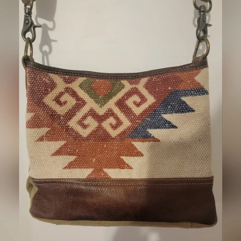 MYRA Thrill & Chill bag, excellent condition